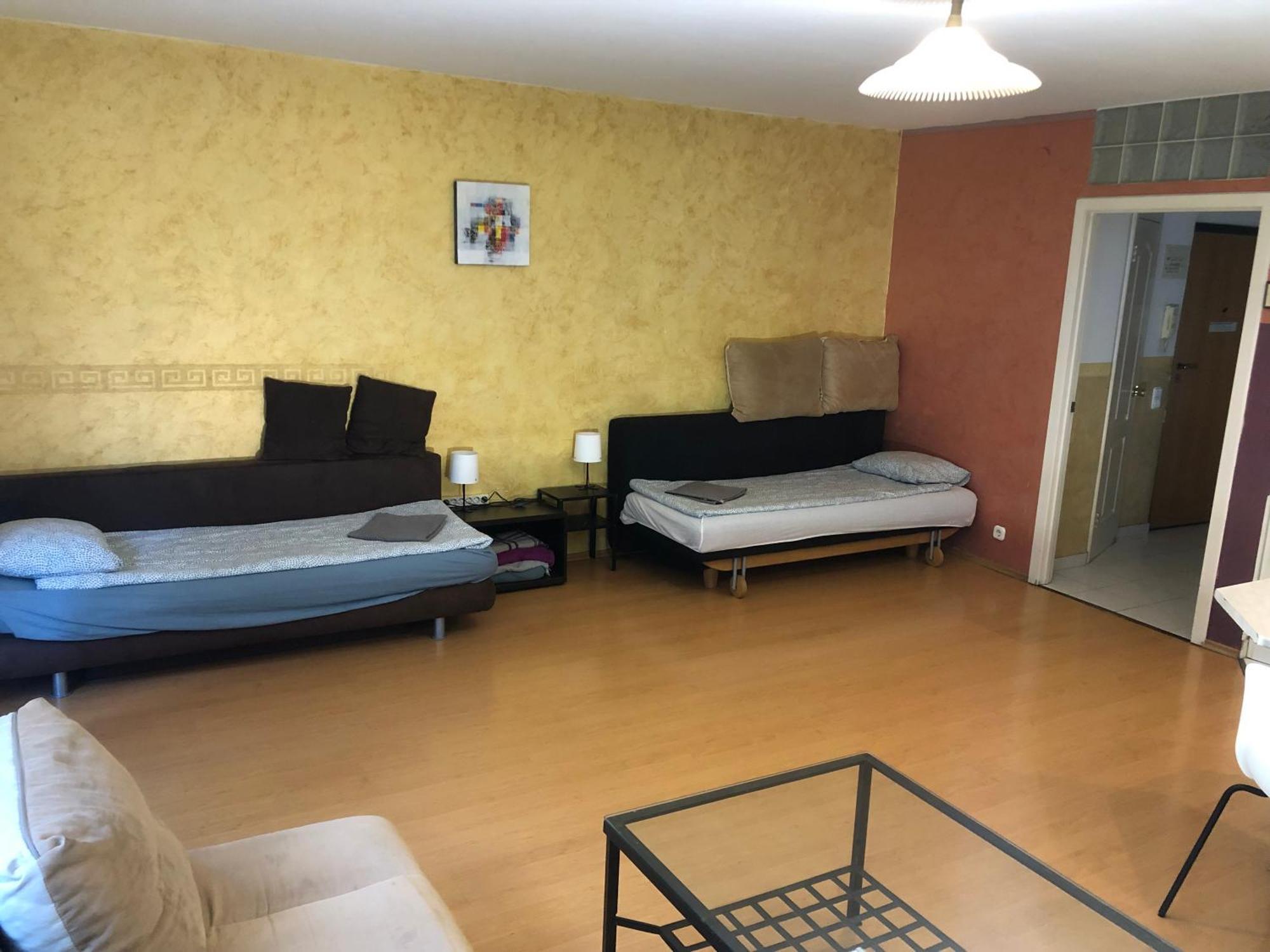Large With Garage And Terrace Appartamento